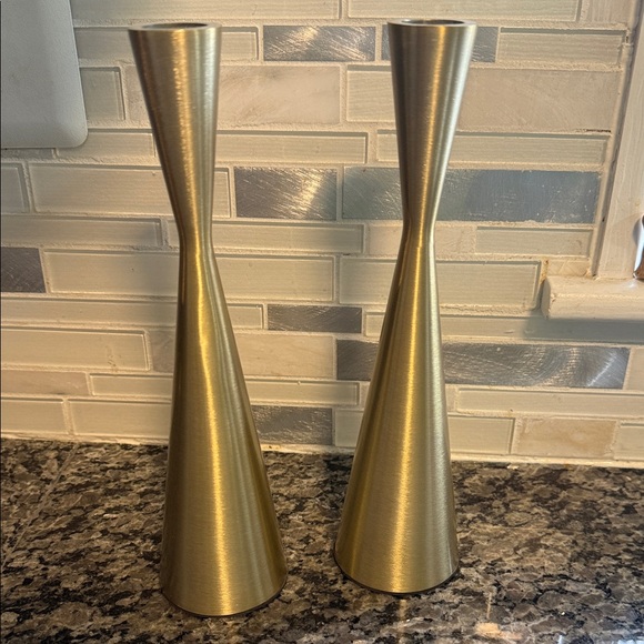 Beautiful Gold Taper Candle Holders - Picture 3 of 7